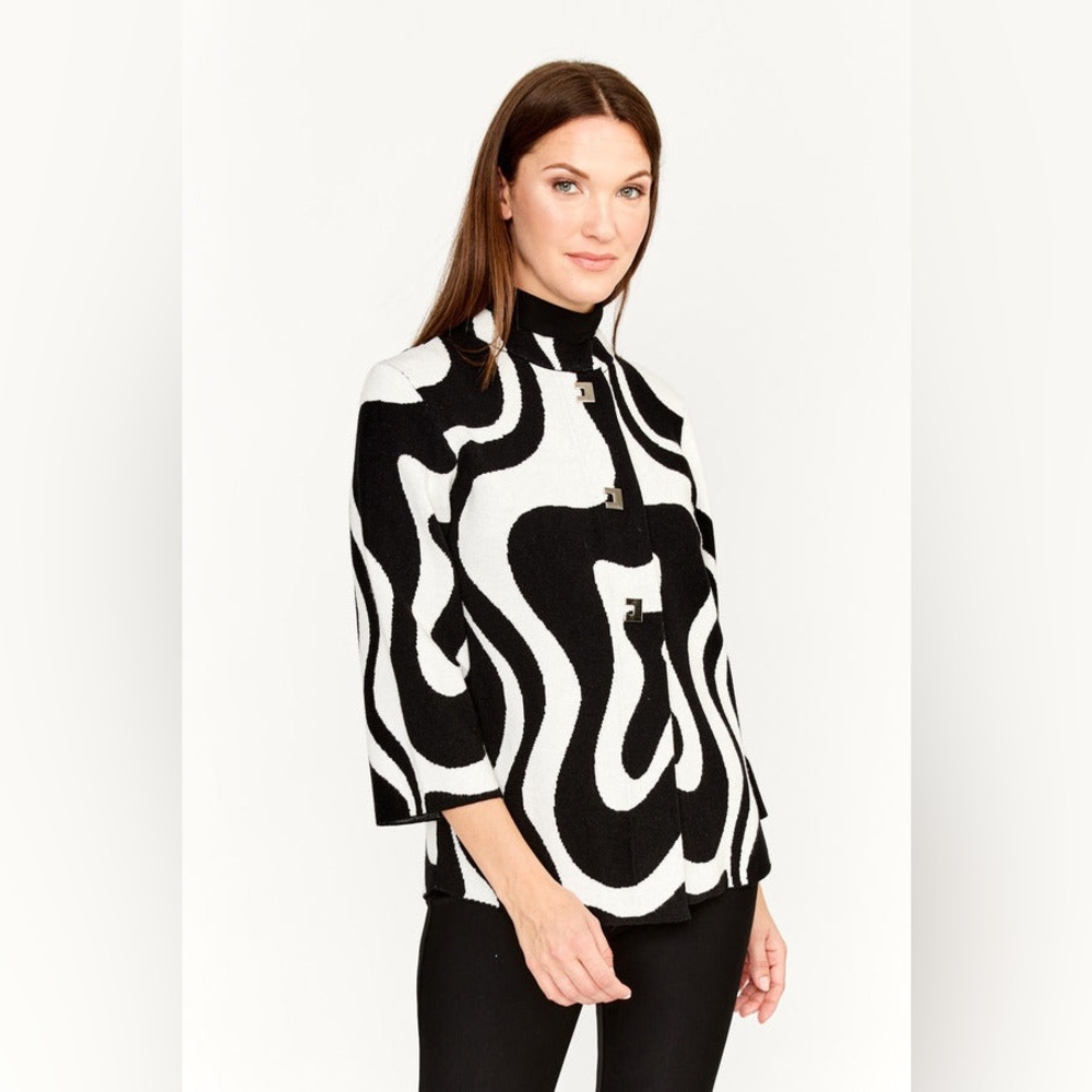 NWOT Frank Lyman Belina Black and White Abstract Print Knit Jacket Size XL